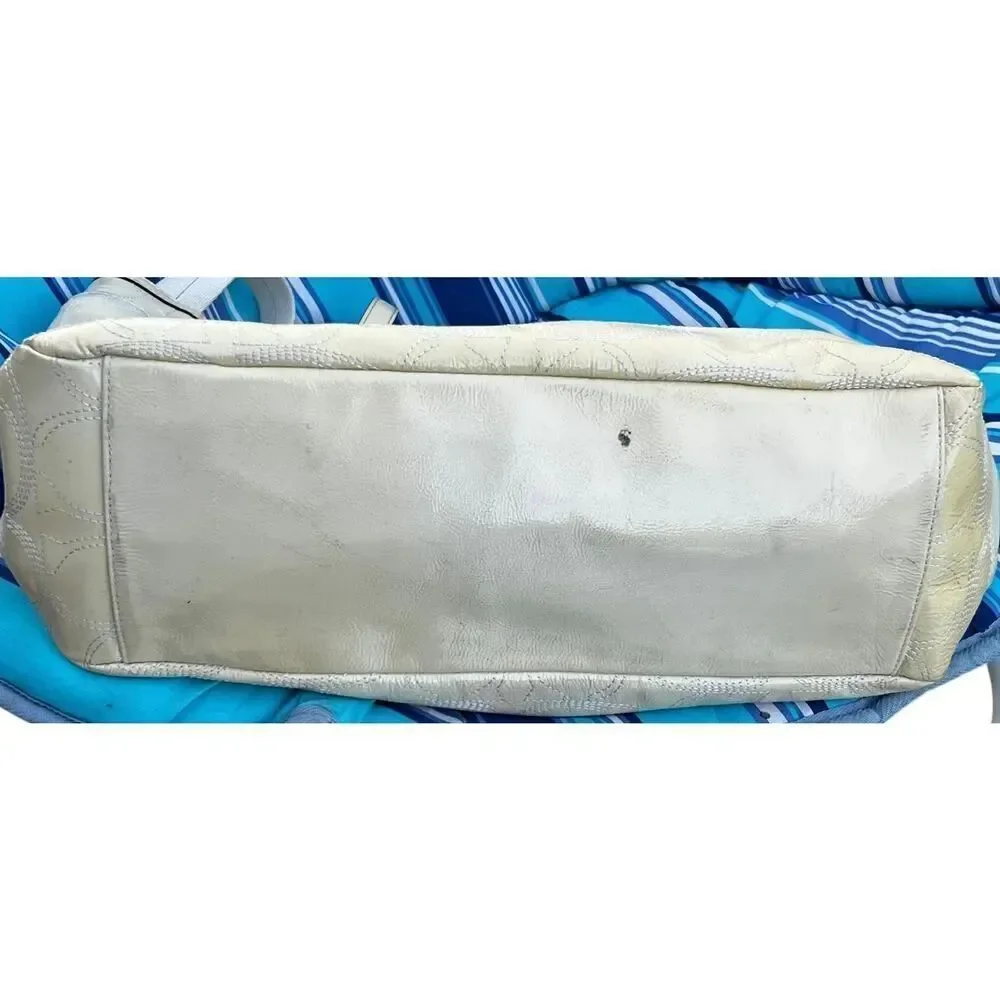 COACH baby Bag pale yellow Patent Leather Signature Travel Tote Baby vintage